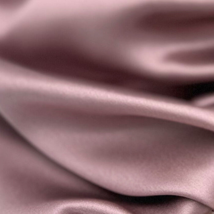 close up of the dusty pink mulberry silk fabric